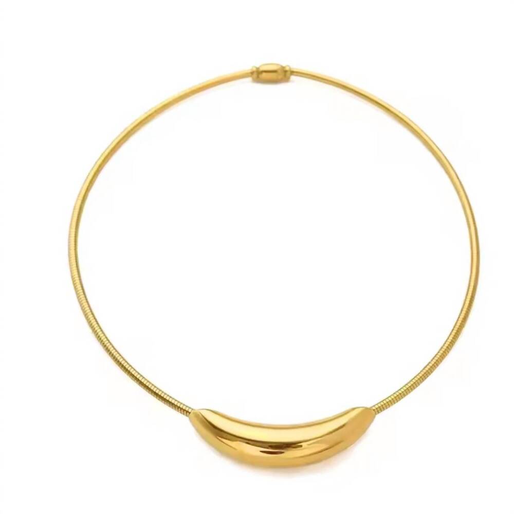 NEW ACCESSORY CONCIERGE women's hendrix collar necklace in gold